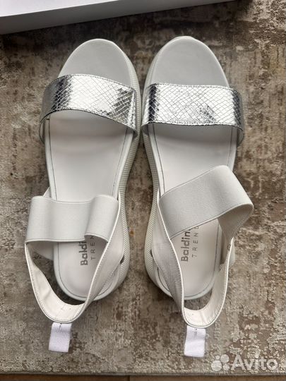 Босоножки baldinini 40