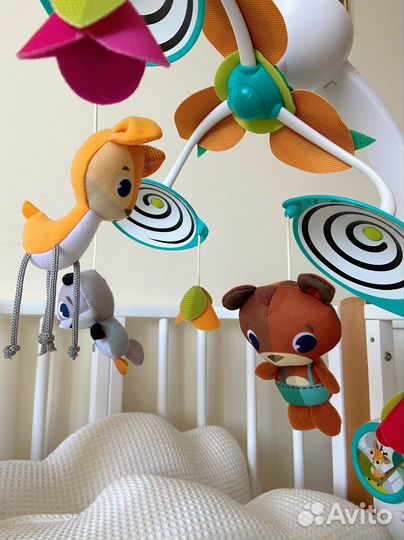 Мобиль на кроватку tiny love