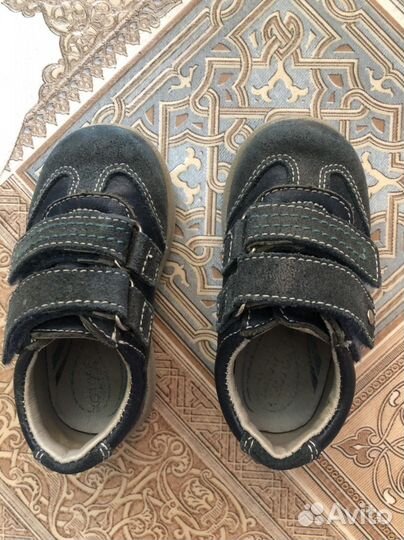 Кроссовки,полуботинки