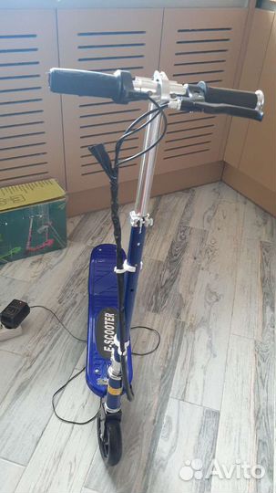 Самокат электрический новый E-scooter