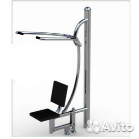 Уличный тренажер