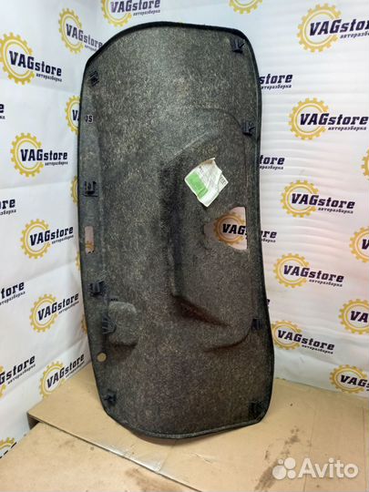 Обшивка крышки багажника Audi A4 B6