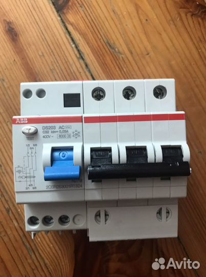 Дифференциальный автомат abb DS203