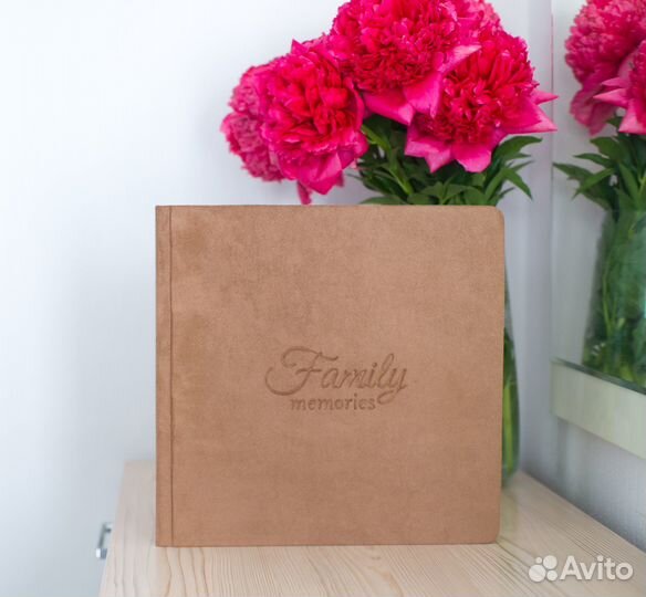 Семейный фотоальбом ручной работы