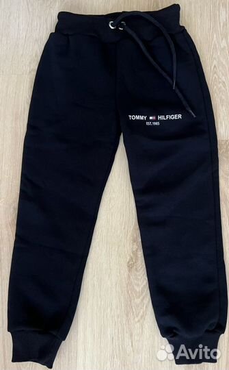 Спортивный костюм tommy hilfiger