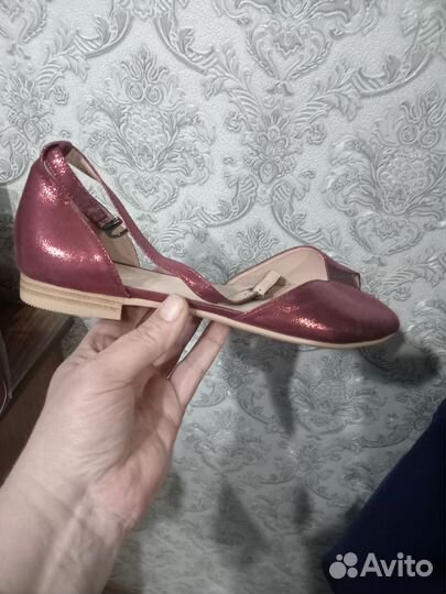 Босоножки, туфли