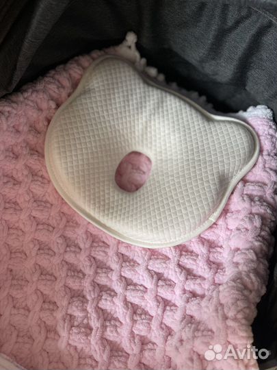 Подушка ортопедическая для новорожденных