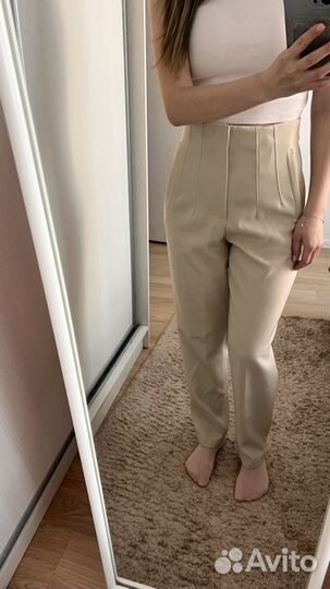 Брюки с высокой талией