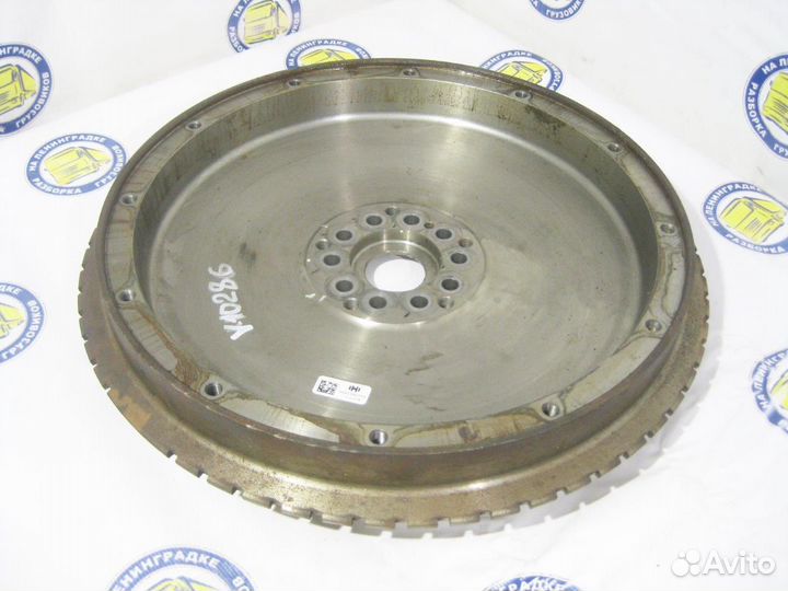 Маховик 04908425 volvo, B 7