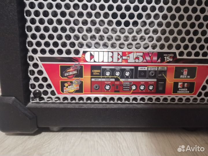 Гитарный комбо усилитель Roland