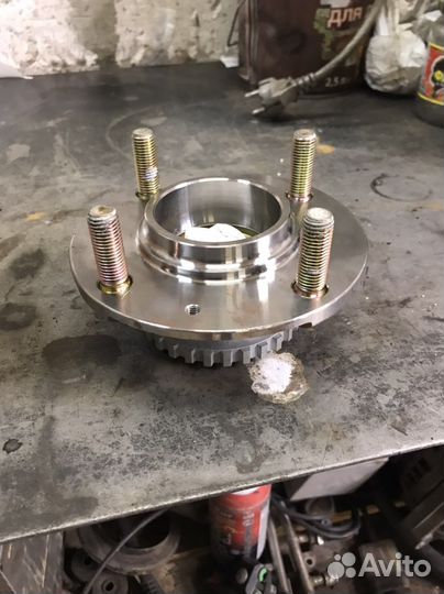 Задняя ступица hyndai Elantra,Coupe, Lantra