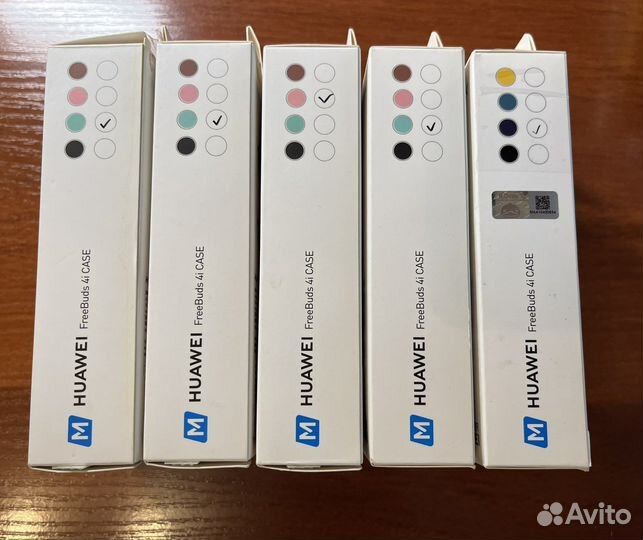 Чехлы на наушники huawei