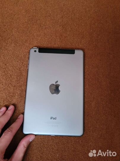 Планшет iPad mini Wi-Fi + Cellular + джейлбрейк