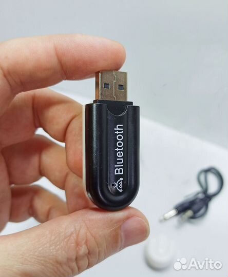 Bluetooth 4.0 AUX адаптер для магнитолы муз центра