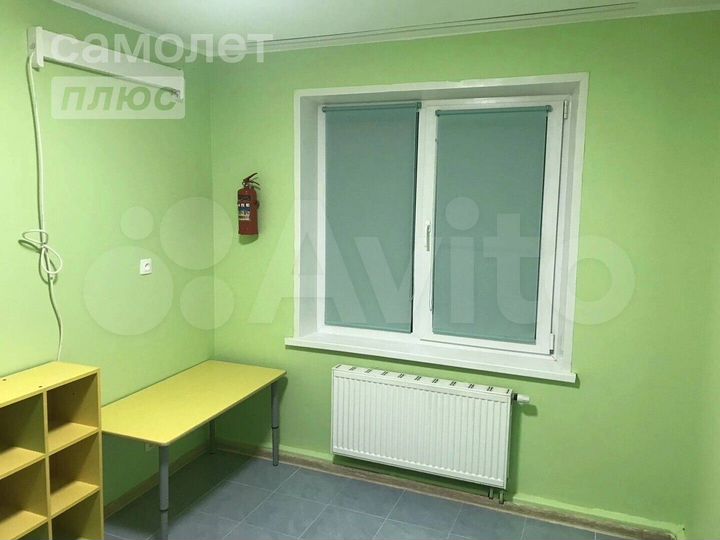 3-к. квартира, 80 м², 1/16 эт.