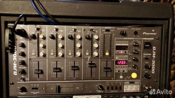 Djm-3000 pioneer микшерский пульт