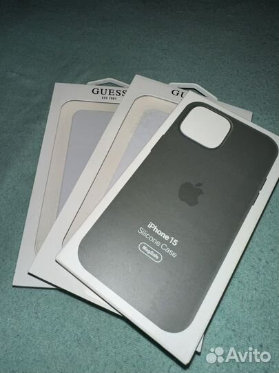 Чехол на iPhone 15