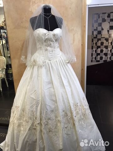 Платье свадебное итальянской фирмы Malinelli