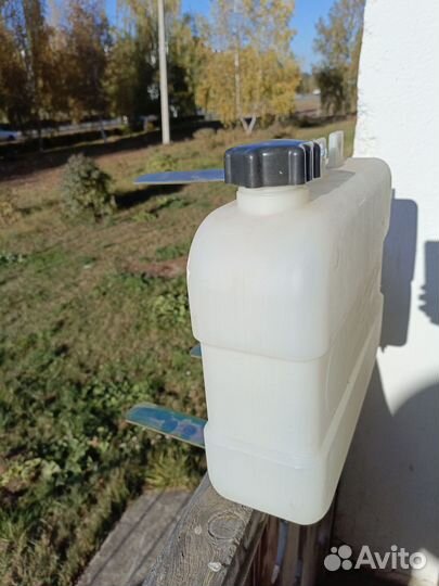 Канистра 7л, с краником, для бензина