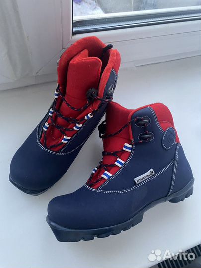 Лыжные ботинки rossignol 37(на 36)