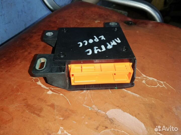 Блок управления airbag Лада Ларгус