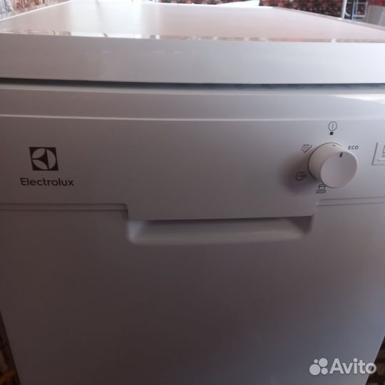 Посудомоечная машина Еlectrolux