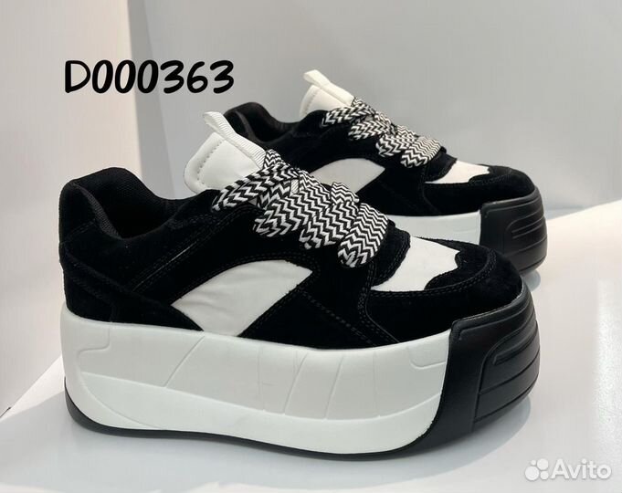 Кроссовки женские на высокой платформе