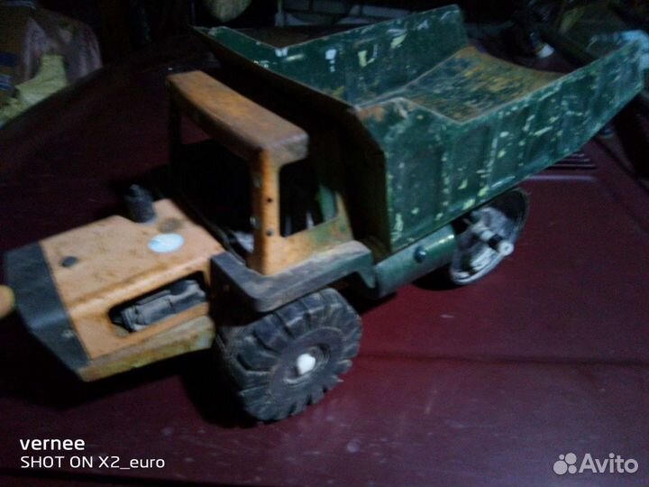 Игрушки СССР автомобиль бмз из металла