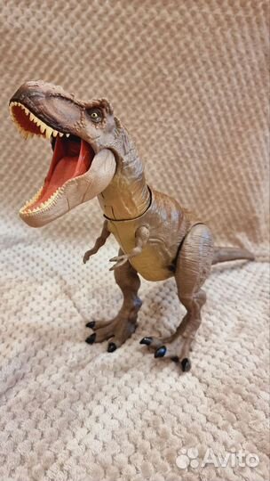 Динозавры игрушки
