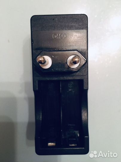 Зарядное устройство для пальчиковых батареек