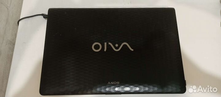 Ноутбук Sony vaio i3