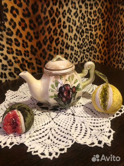 Коллекционный чайник Инжир