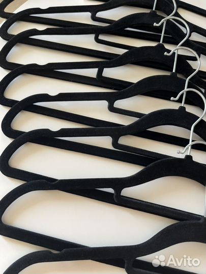Вешалки бархатные 8 шт