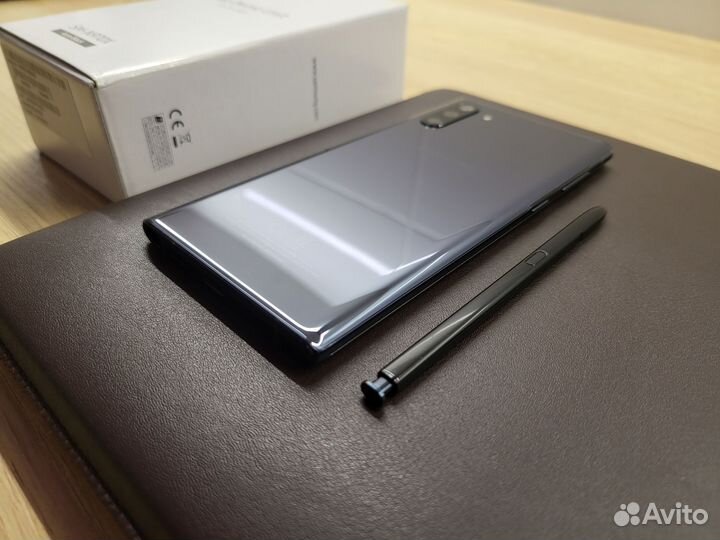 Samsung Galaxy Note 10, 8/256 ГБ