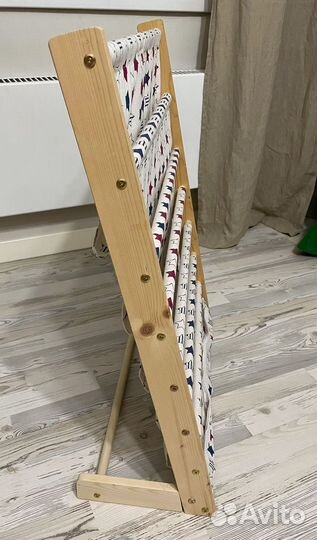 Книжная полка напольная монтессори