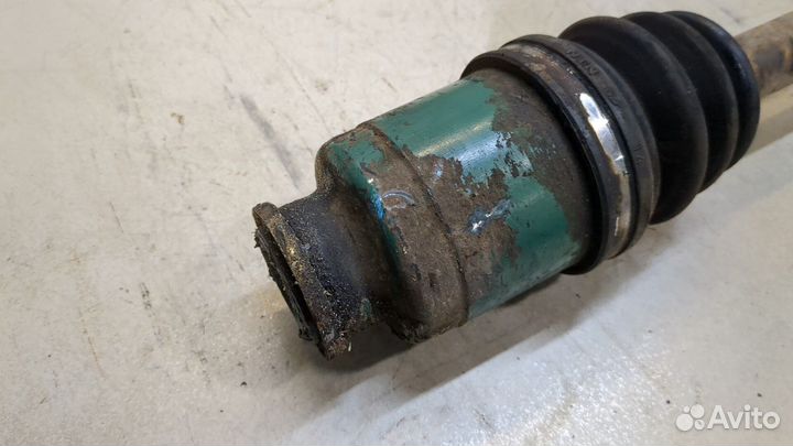 Полуось левая передняя Subaru Forester (S10)