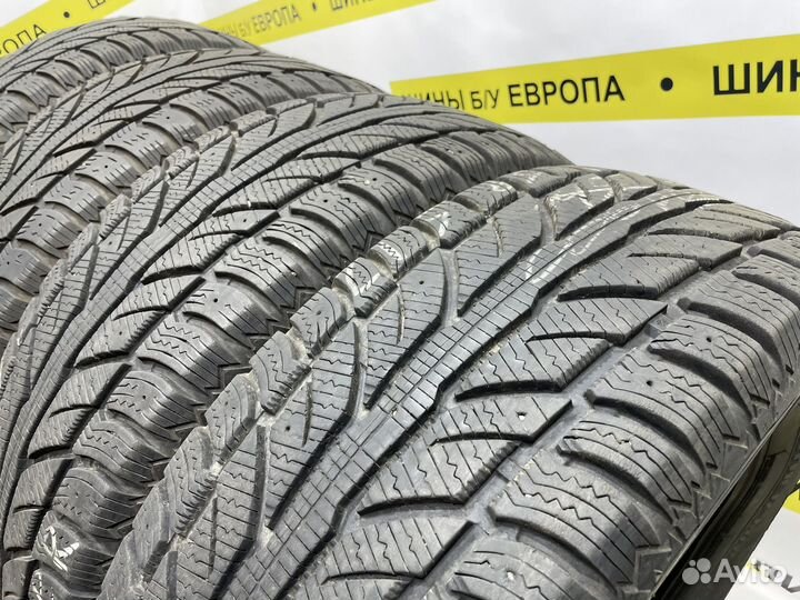 Cooper Weather-Master WSC 215/65 R16