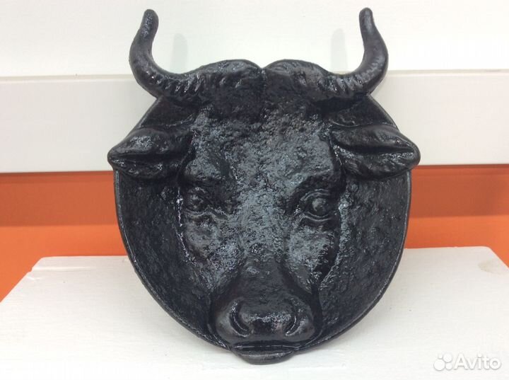 Чугунные изделия- пепельница Бык, Дед и репка счлз