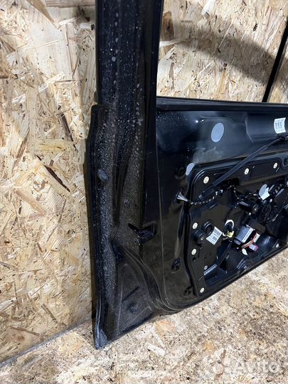 Дверь передняя левая Volkswagen Golf 6