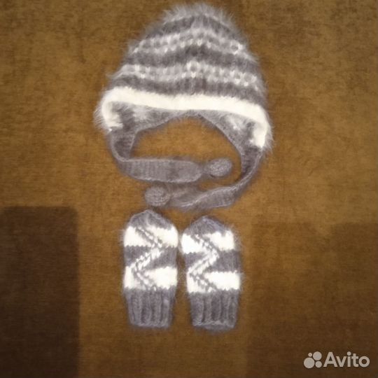 Комплект шапка и варежки