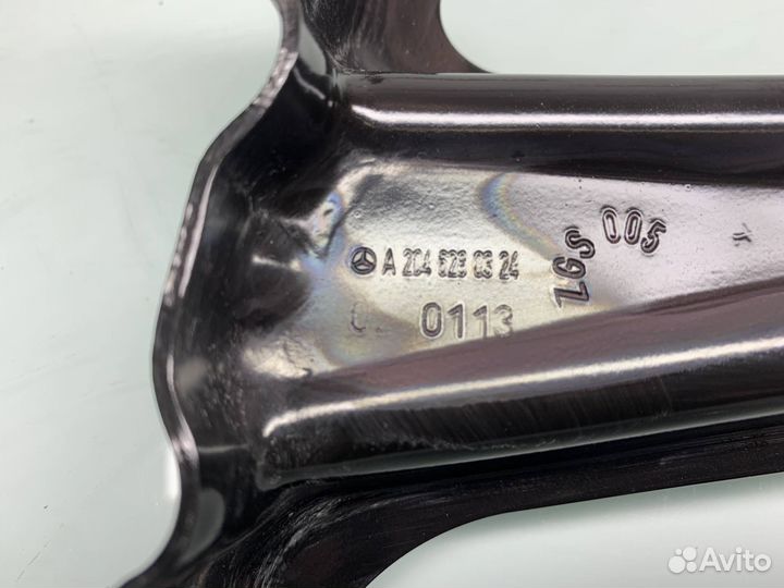 Распорка моторного отсека Mercedes X204 GLK 204