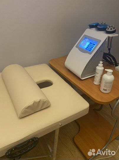 Аппаратный антицеллюлитный массаж