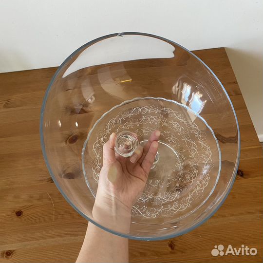 Тортовница на ножке IKEA (есть скол)