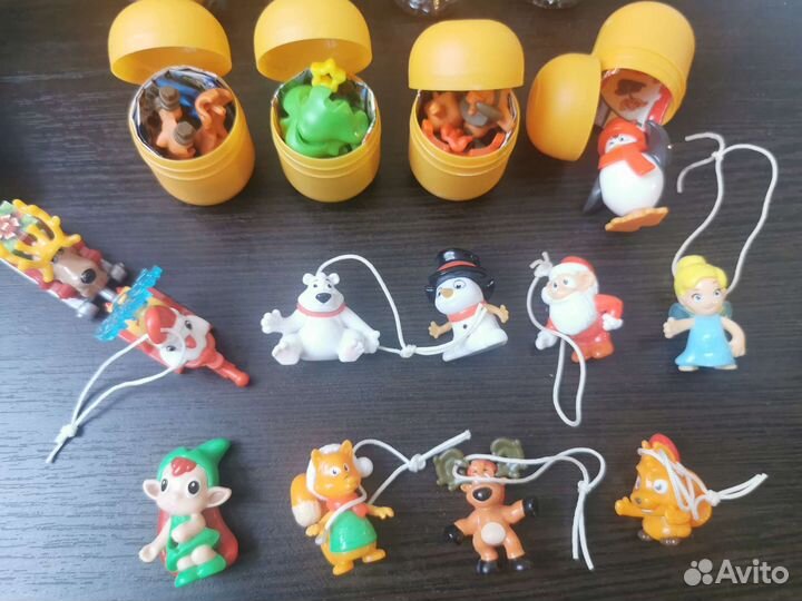 Киндер игрушки новогодние
