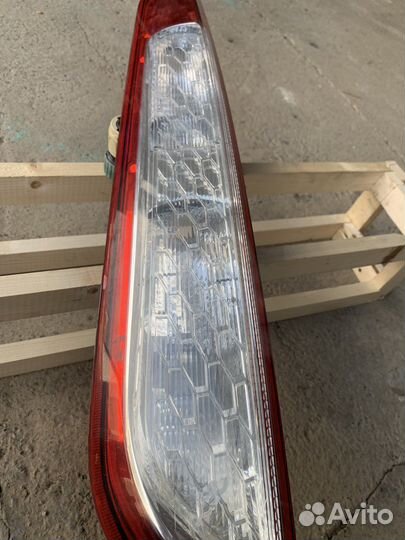 Фонарь задний левый Ford Focus 2 хэтч рест