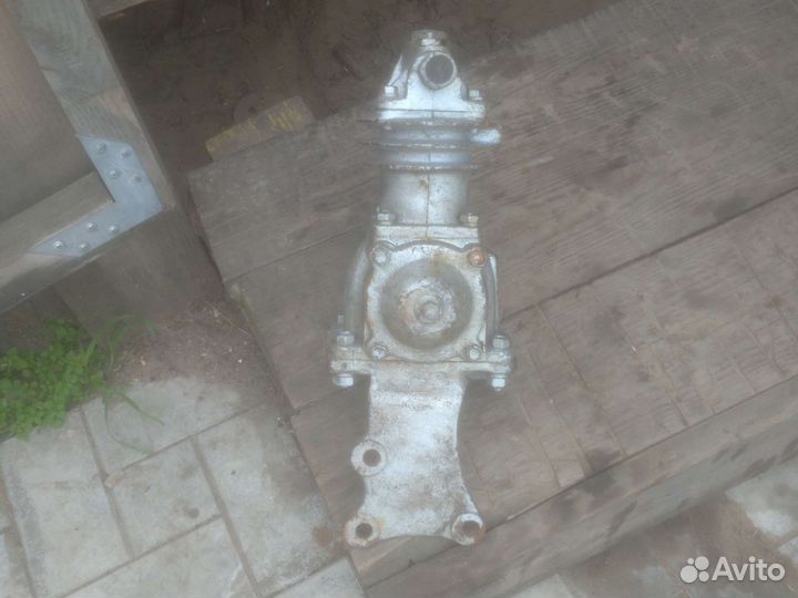 Компрессор газ 66