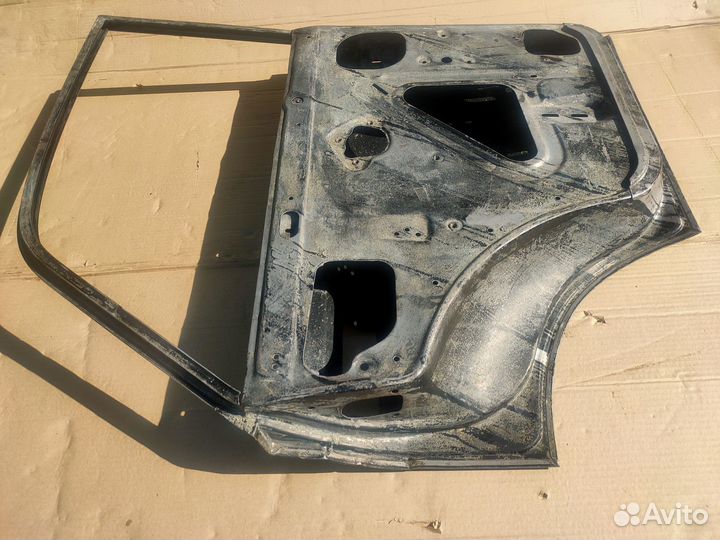 Дверь задняя левая для Москвича 2140 азлк