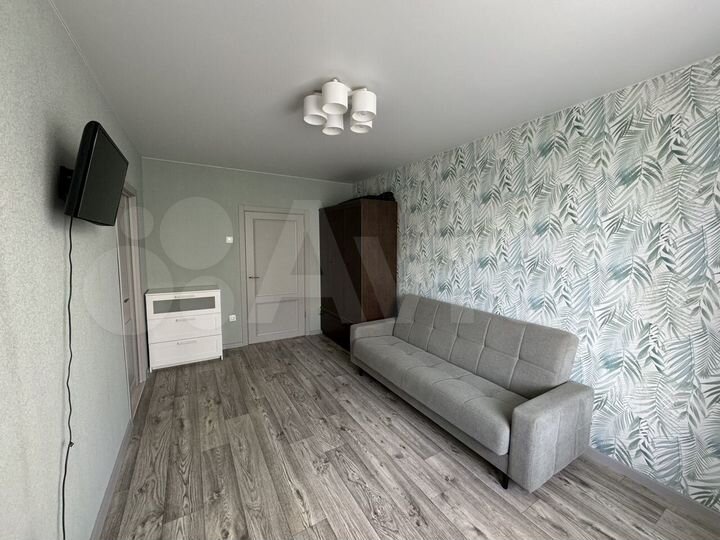 2-к. квартира, 43 м², 5/5 эт.