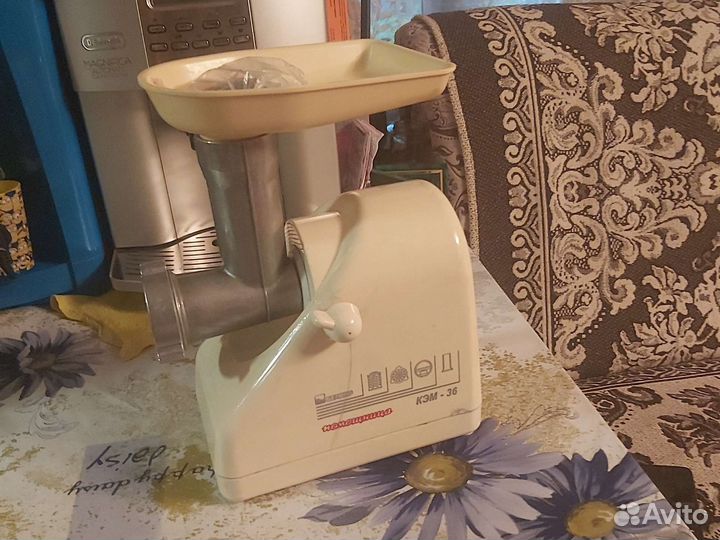 Электромясорубка Белвар кэм-36 на запчасти