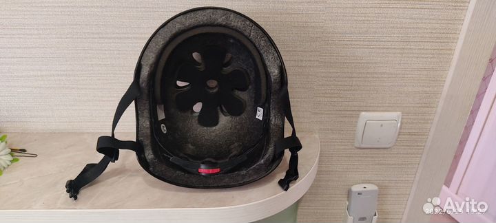 Шлем велосипедный,для скейта,роликов,защитный шлем